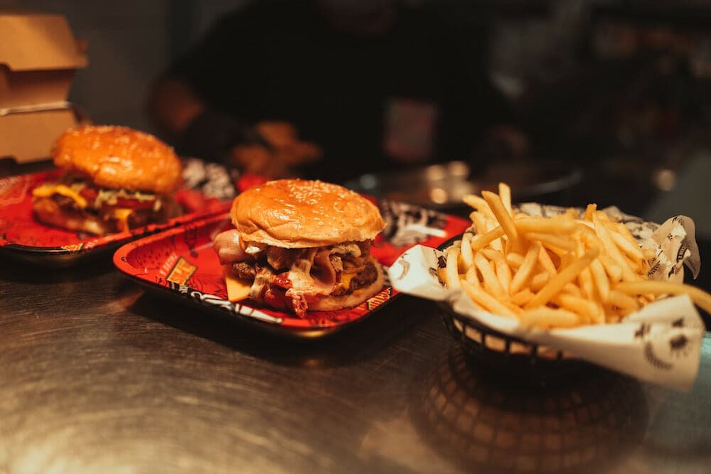 Royals Chicken & Burgers